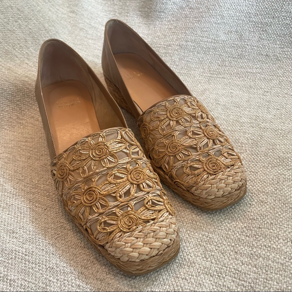 Stuart Weitzman tan slip on espadrilles floral toe size 5